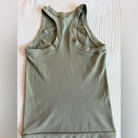 Athleta Renew Tank seamless ribbed Light Green - Picture 2 of 6